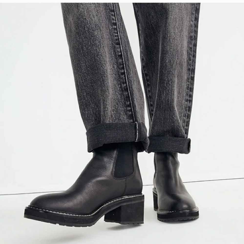 Madewell chelsea lugsole heeled boot 8